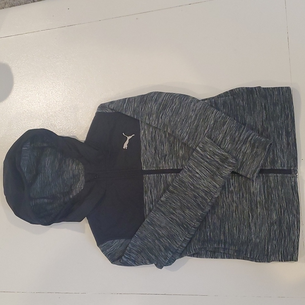 PUMA Boys Fleece Hoodie Zipup Size US XS 5-6